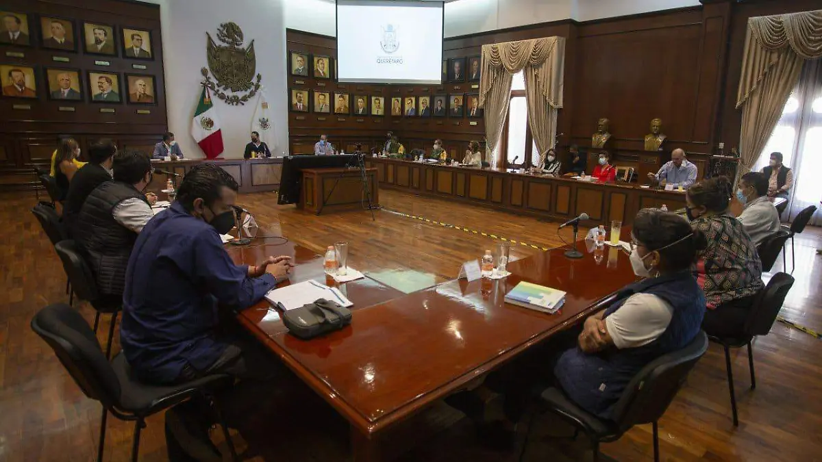 instalan sesion permanente del plan nacional de vacunacion